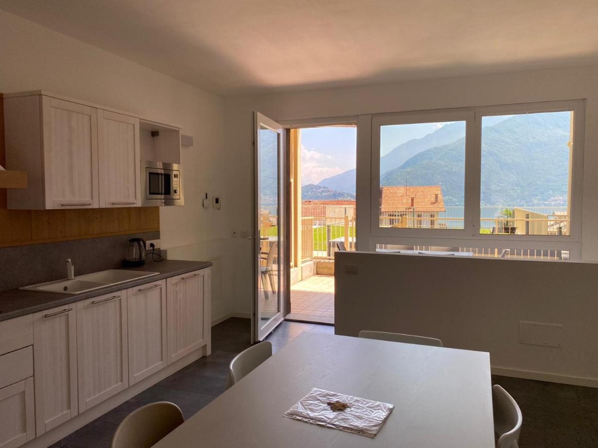 Modern Apartments Lake View With Pool Musso Екстериор снимка